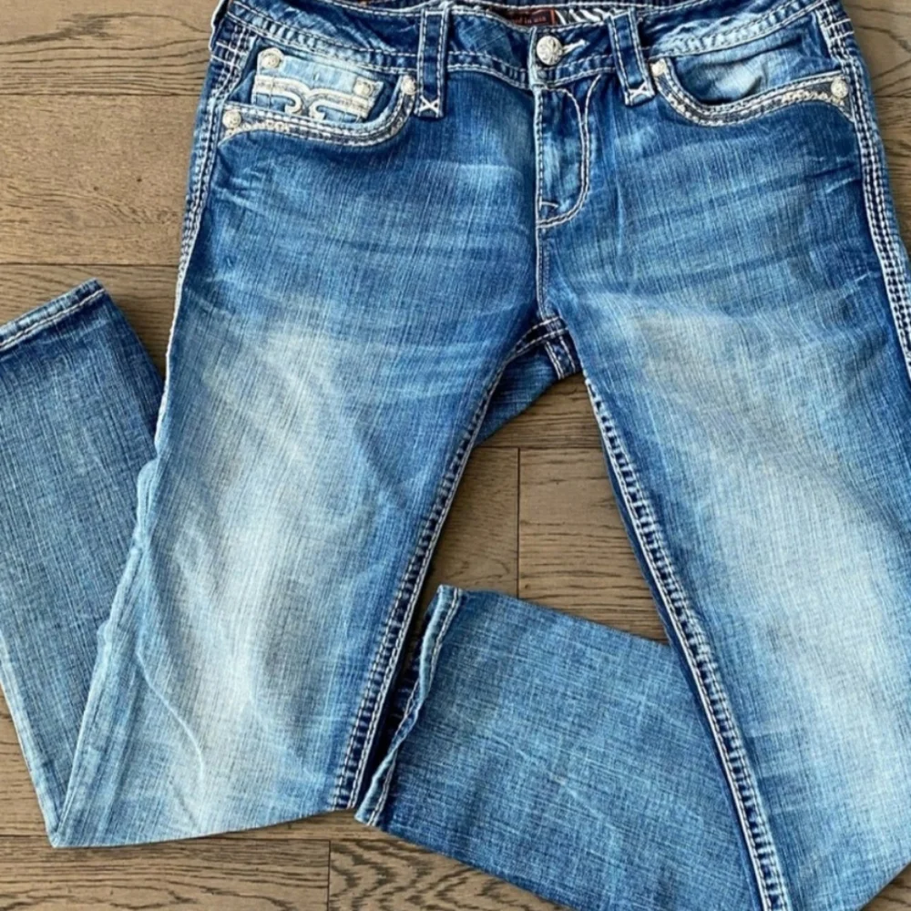❤️NeW❤️ ROCK REVIVAL NANNA SKINNY JEANS Size 28 - Picture 7 of 13